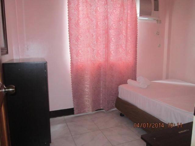 Jared Suites Upper Digos エクステリア 写真