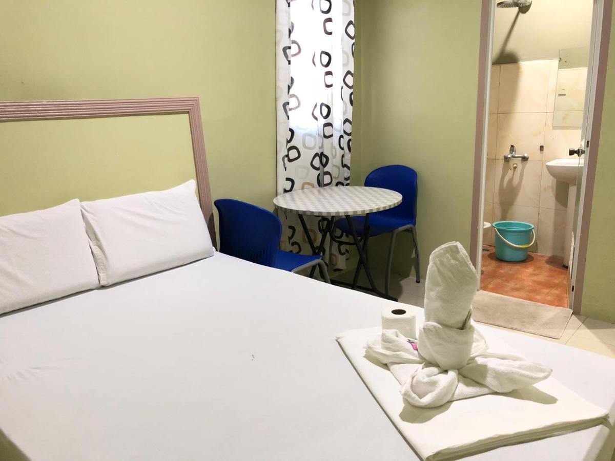 Jared Suites Upper Digos エクステリア 写真